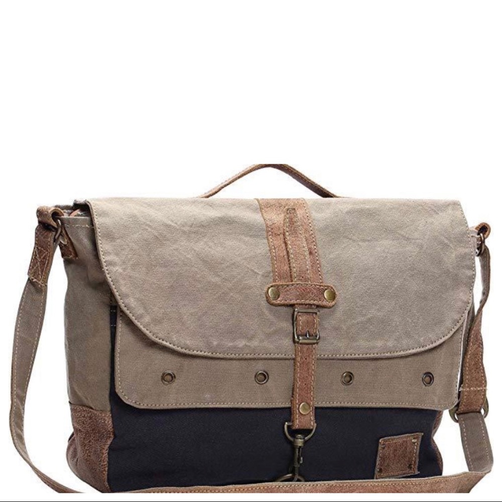 FLAPOVER MESSENGER BAG - Picture 7 of 9